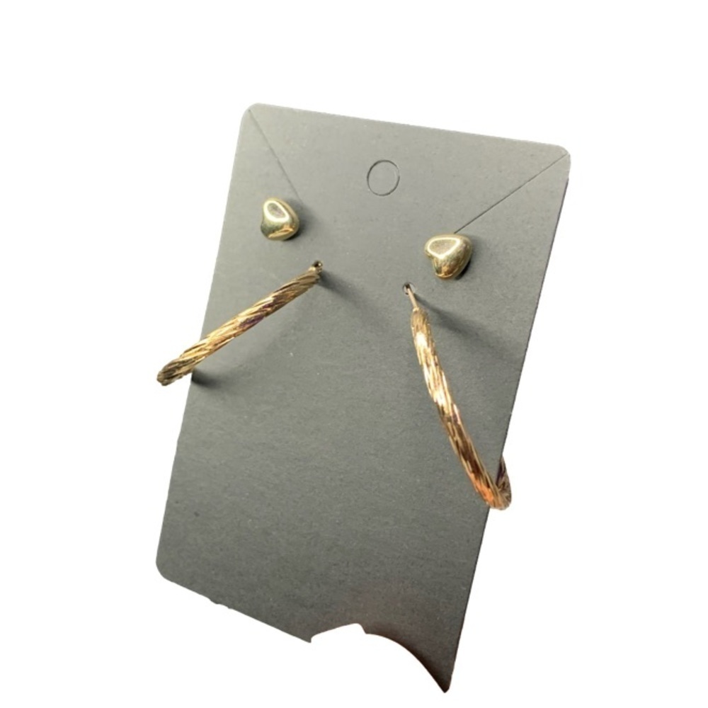 Heart earring set